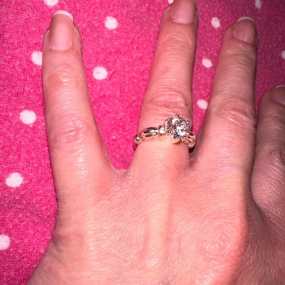 Sterling Silver Engagement Ring - Picture 2 of 4